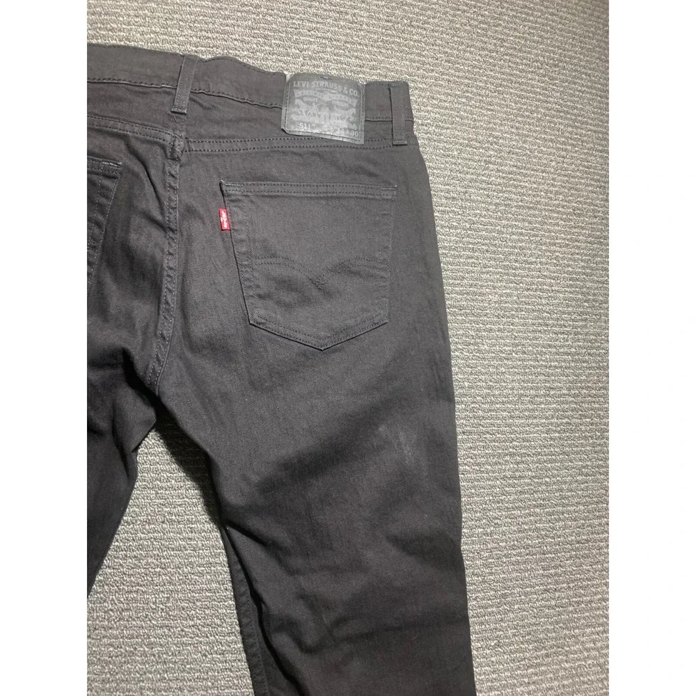 Levis this pair
